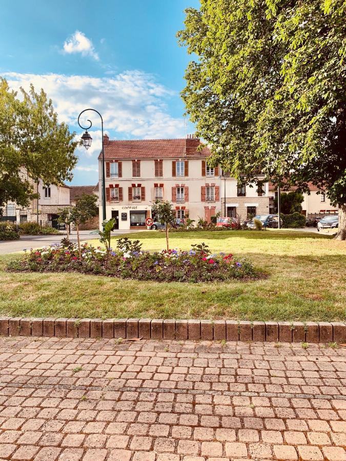 Le Logis Cantilien Lamorlaye-Chantilly Kültér fotó